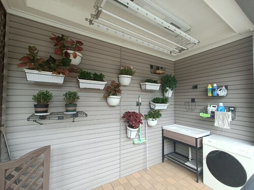 Latest company news about What is PVC Slatwall Panel? Definition, Applications and Core Advantages