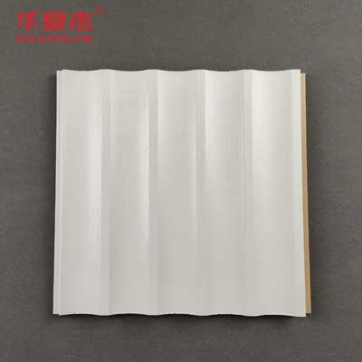 White Woodgrain U Shaped Laminated WPC Board Indoor Home Decoration