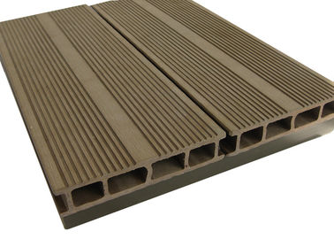 Walnut Color WPC Composite Decking / Recyclable Walkways Deck For Garden