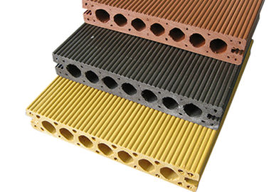 Good price Waterproof Outdoor Oak WPC Composite Decking For Park / Slot Walkways Deck online
