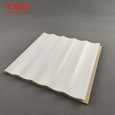 White Woodgrain U Shaped Laminated WPC Board Indoor Home Decoration