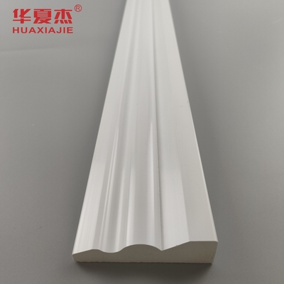 White Pvc Skirting Board 70x20mm Pvc Moulding Easy To Clean Base Board Colonial Casing Indoor Decoration