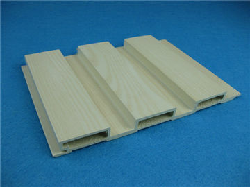 Durable Cedar WPC Extrusion Profiles With Smooth Surface For Garage