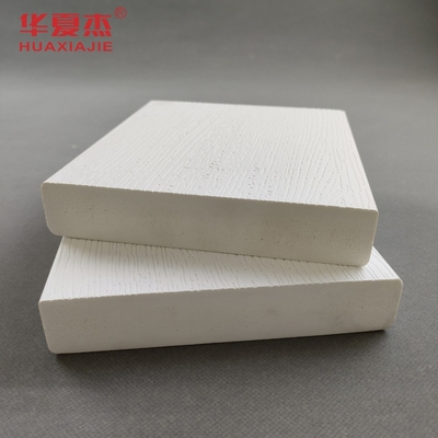Wooden Pattern PVC Plank White Color Pvc Moulding For Building Decoration
